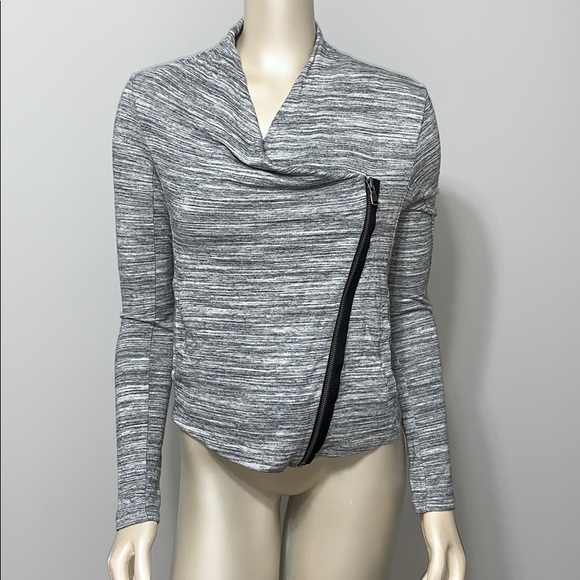 Lou & Grey asymmetrical jacket with zipper - Picture 2 of 6